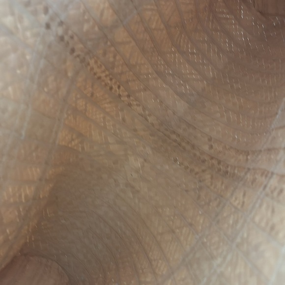 Elegant Cream & Tan Woven Tote Bag - Picture 4 of 6